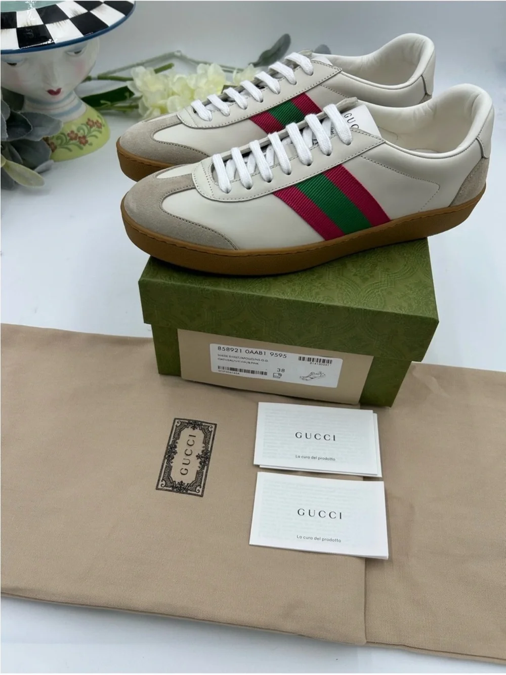 Women’s Gucci G 74 leather/suede sneakers size 38 fits 38.5 made in Italy